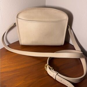 Vintage Coach Metropolis Zip Bag 9087 in Bone